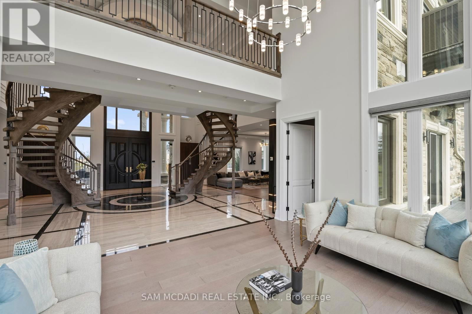 4 SAINT LUKES COURT Image 9