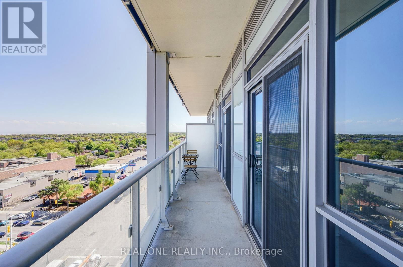 1008 - 55 SPEERS ROAD Image 27
