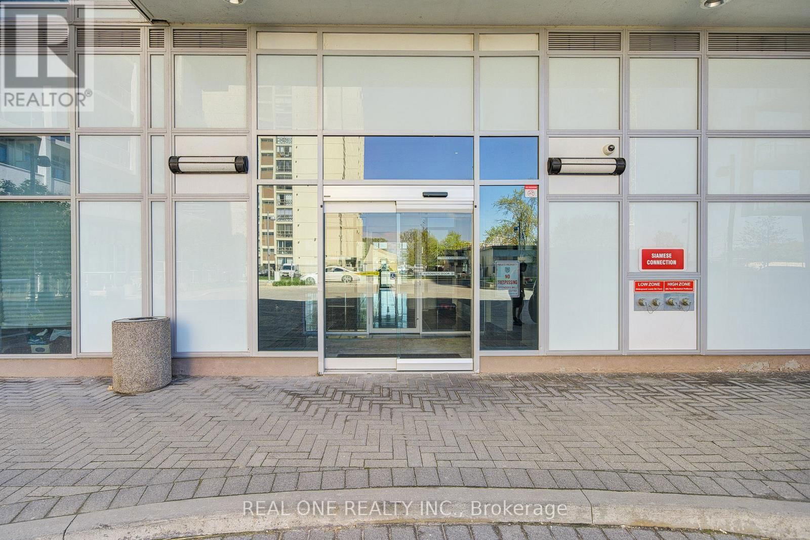 1008 - 55 SPEERS ROAD Image 33