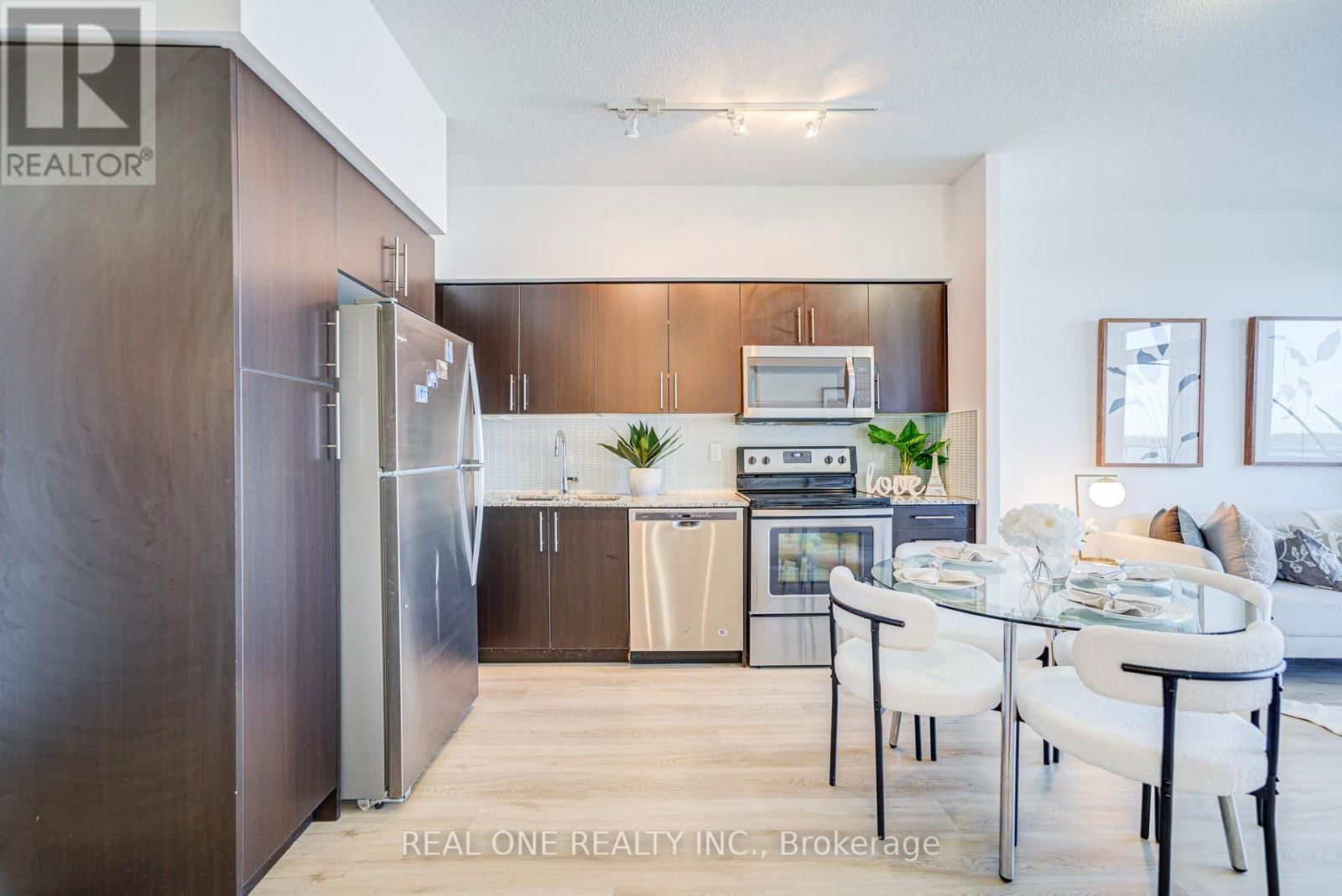 1008 - 55 SPEERS ROAD Image 6