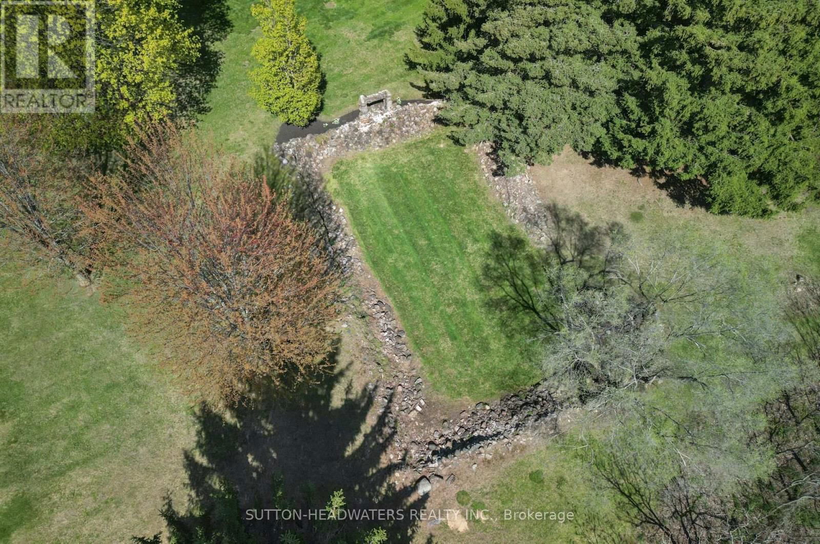 4075 THE GRANGE SIDEROAD EAST Image 38