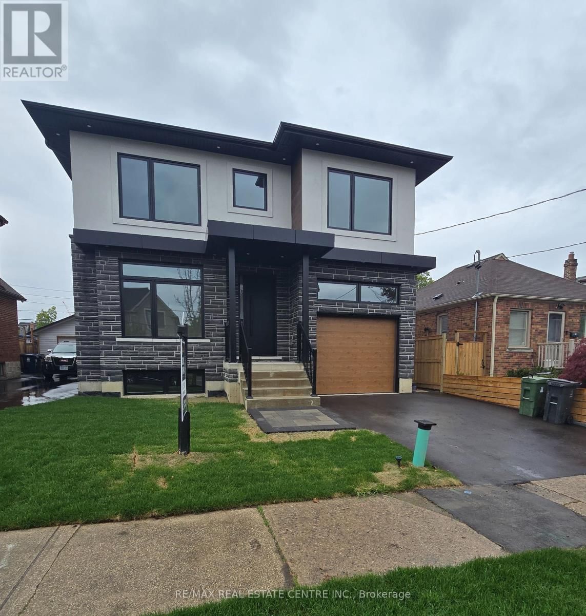 404 MELROSE STREET Image 1