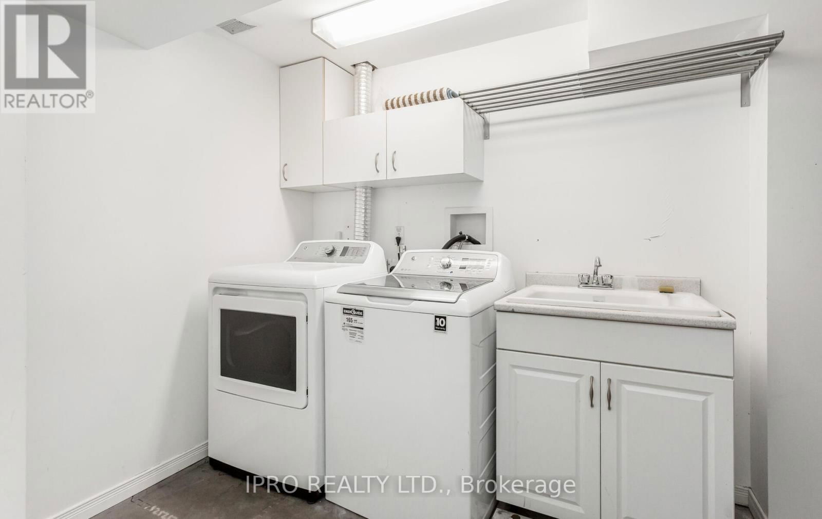 6150 WINDFLEET CRESCENT Image 48