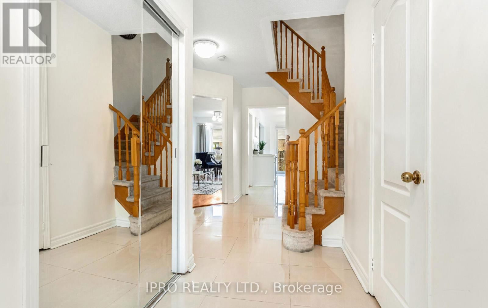 6150 WINDFLEET CRESCENT Image 5