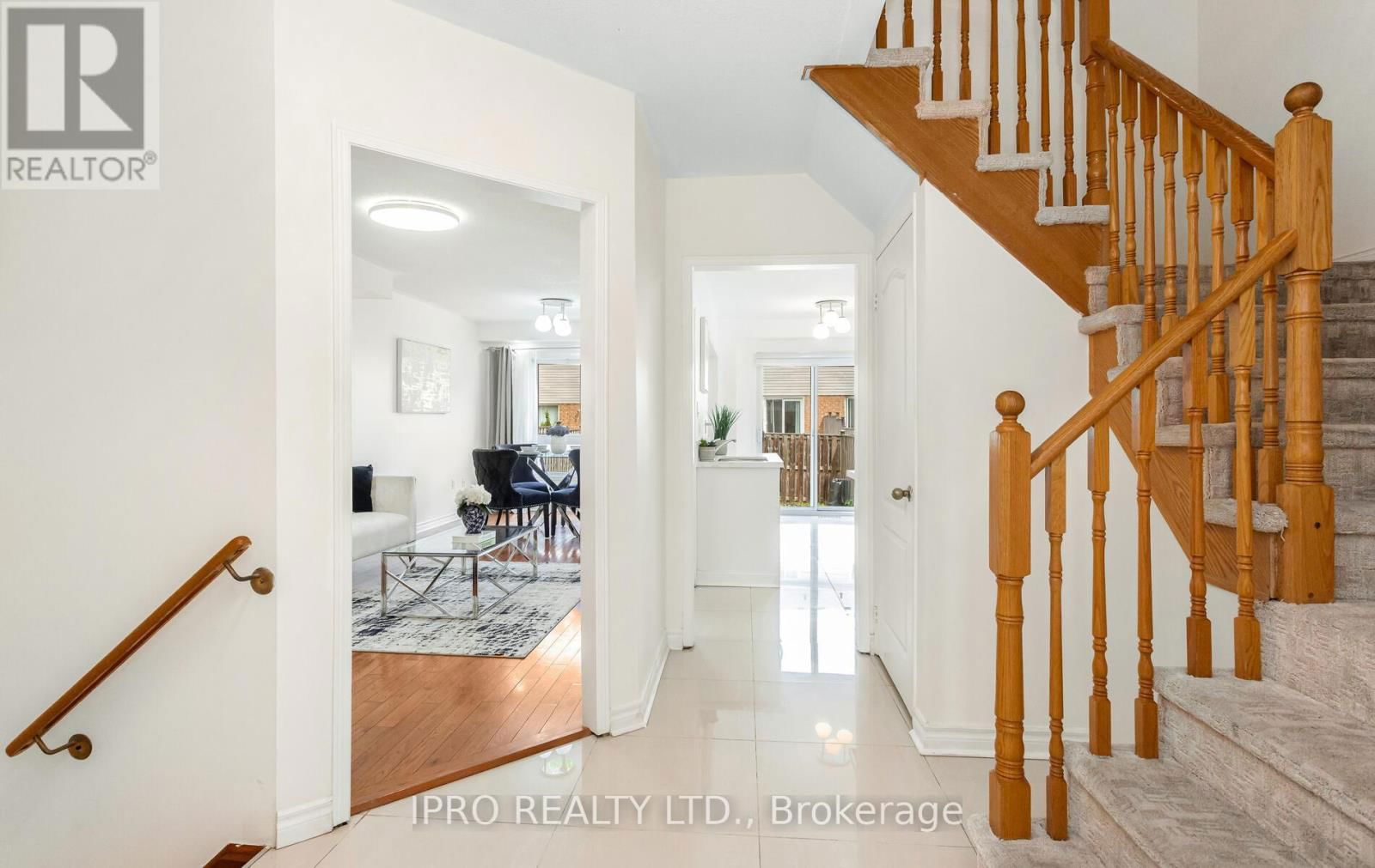 6150 WINDFLEET CRESCENT Image 6