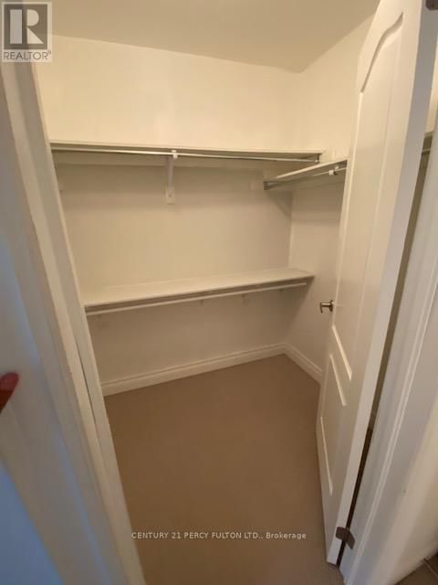 47 DRYDEN WAY Image 12