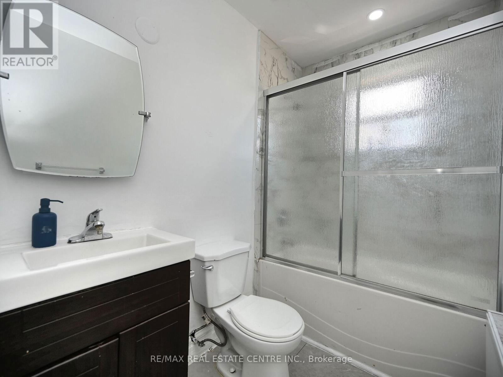 34 MISSISSAUGA ROAD NORTH Image 19