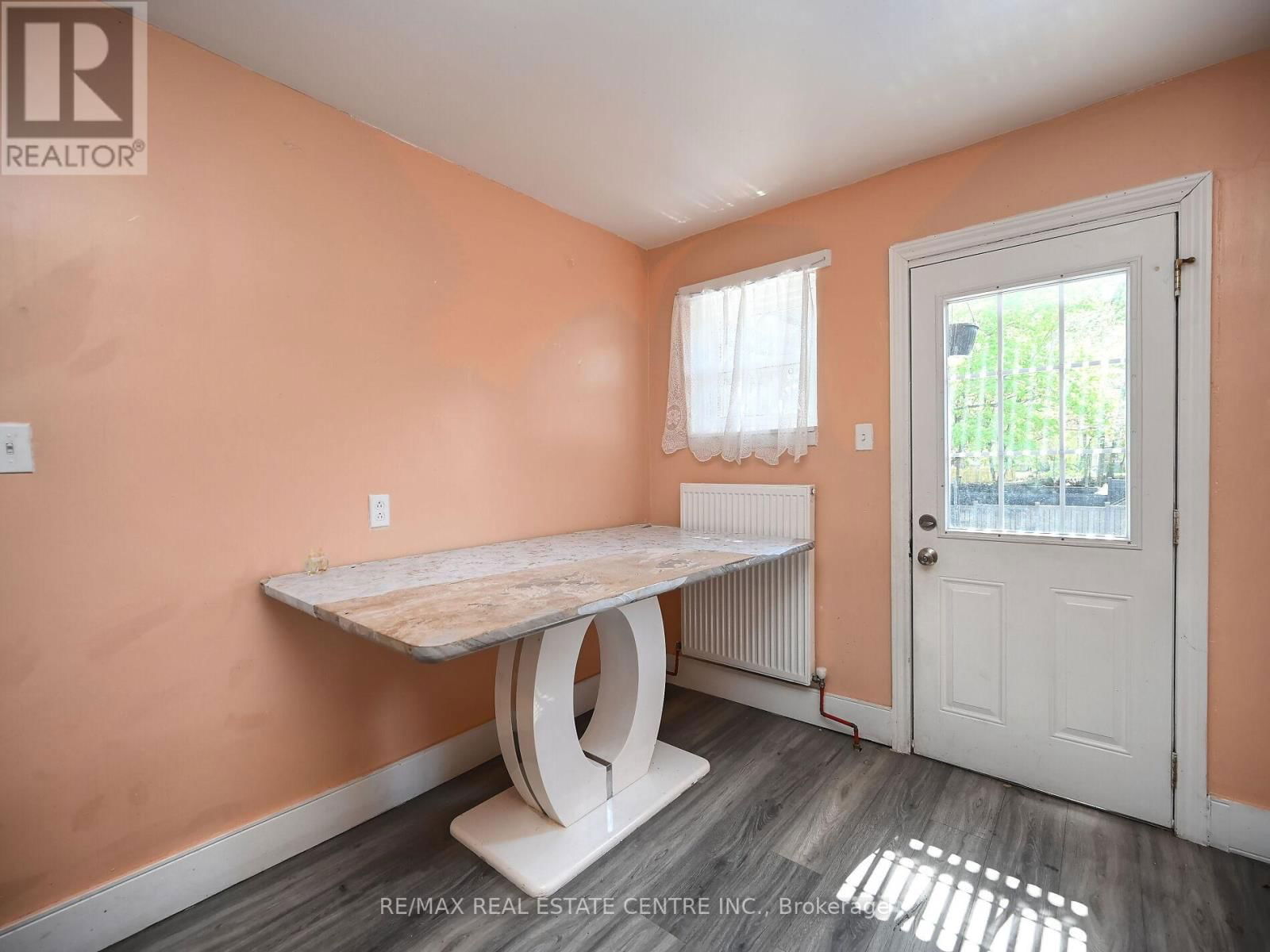 34 MISSISSAUGA ROAD NORTH Image 31