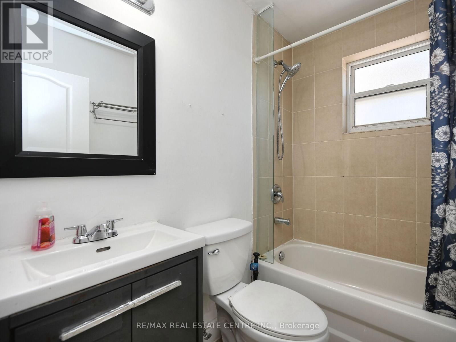 34 MISSISSAUGA ROAD NORTH Image 34