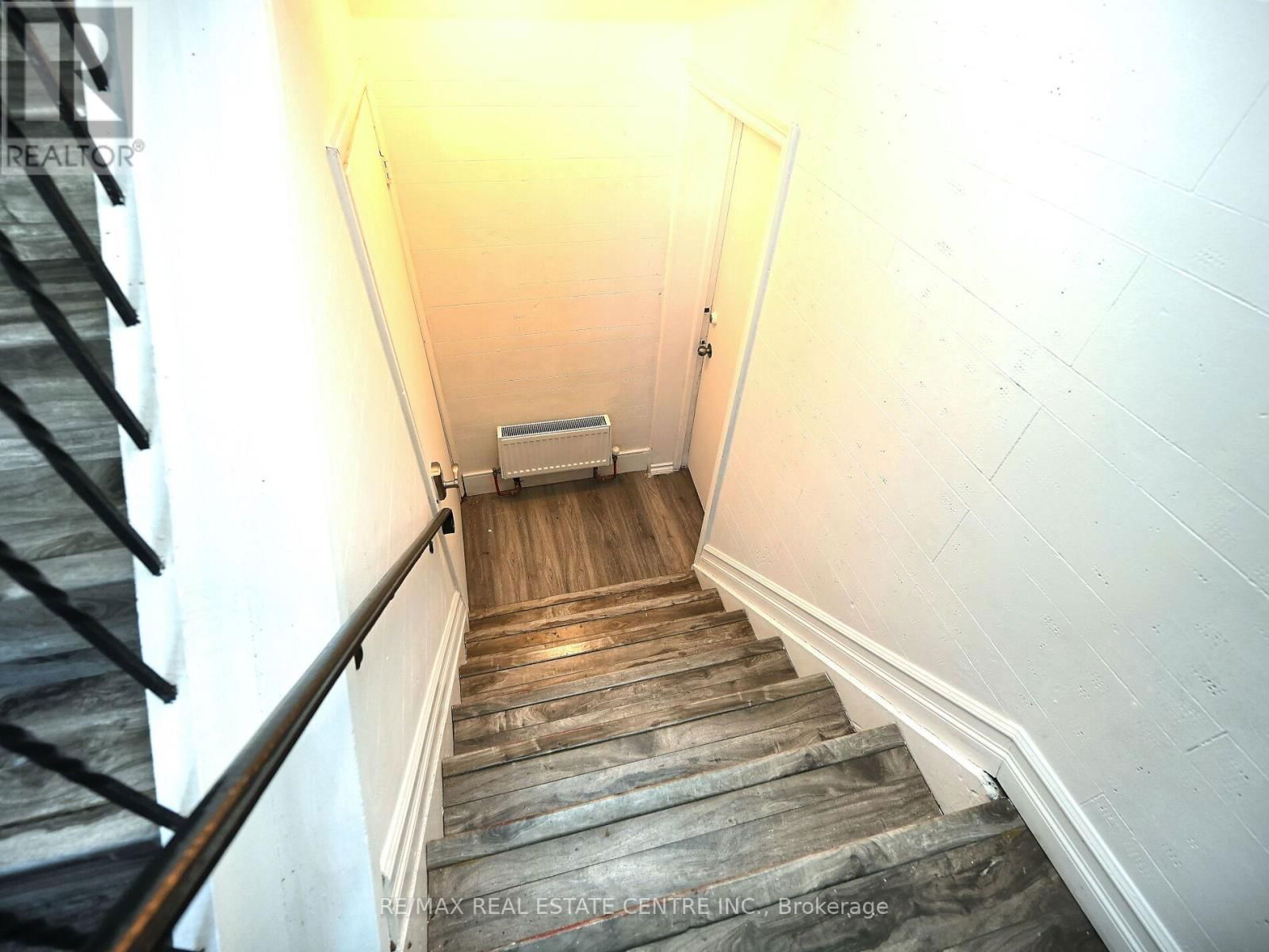 34 MISSISSAUGA ROAD NORTH Image 39