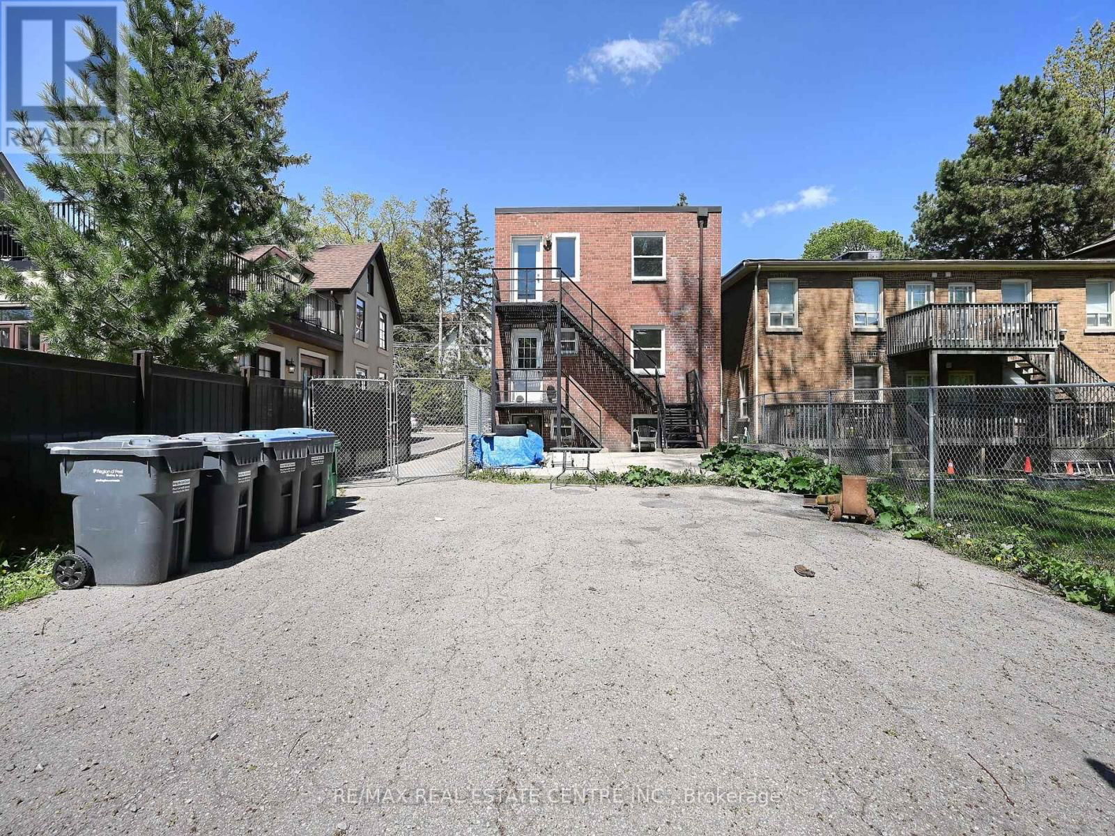 34 MISSISSAUGA ROAD NORTH Image 48