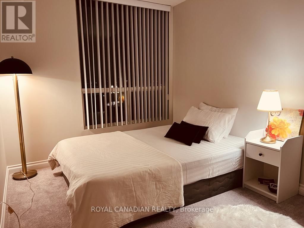 1705 - 4460 TUCANA COURT Image 22