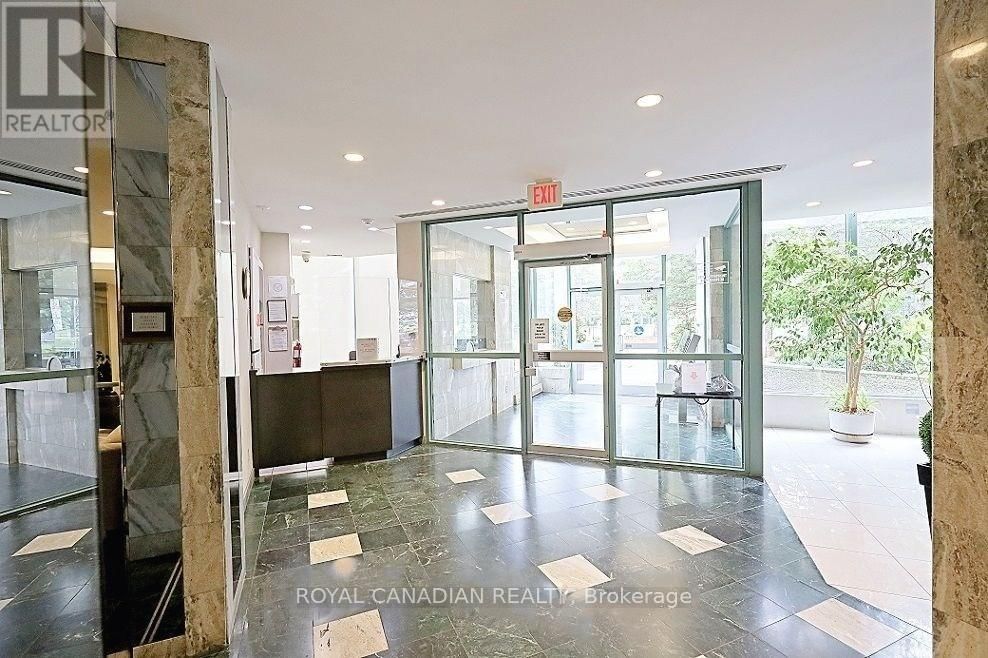 1705 - 4460 TUCANA COURT Image 4