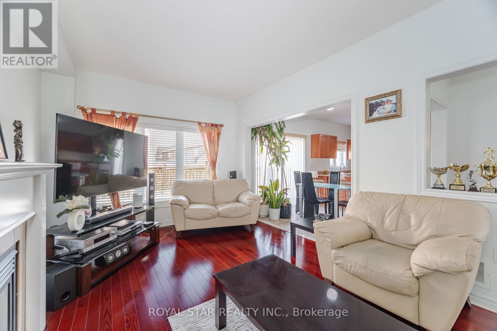 21 BAYLAWN CIRCLE Image 15