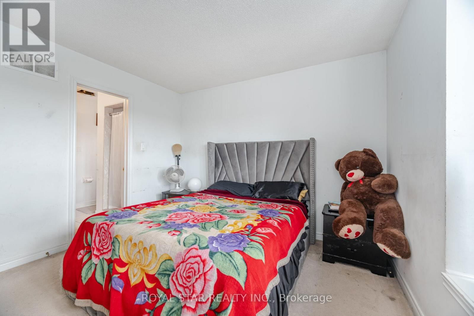 21 BAYLAWN CIRCLE Image 31