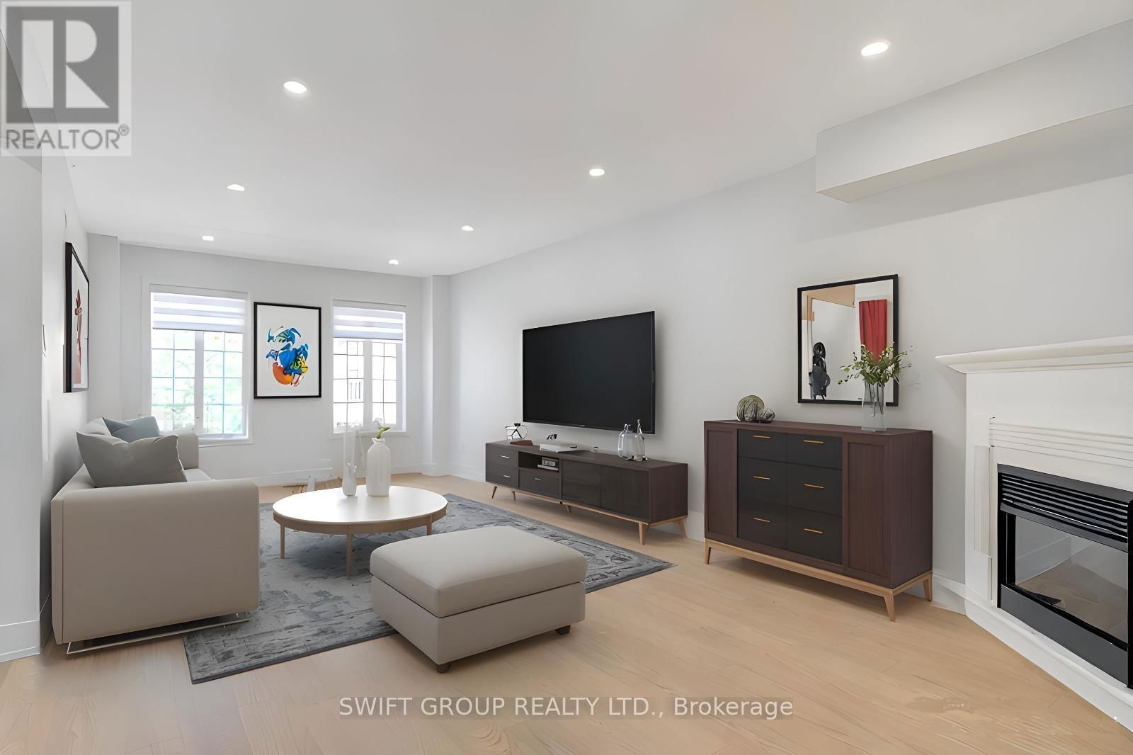 2569 GILL CRESCENT Image 10