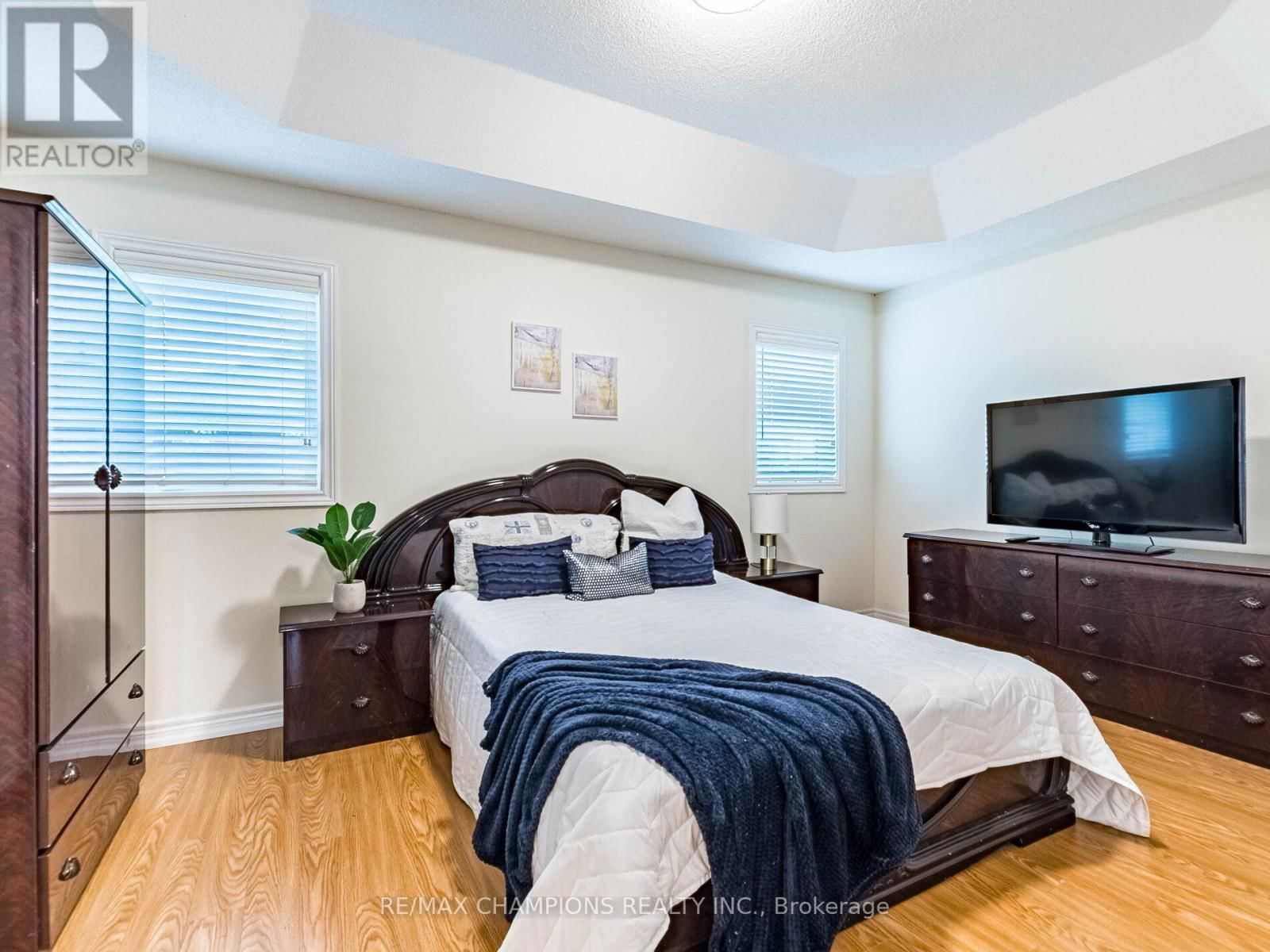 5508 BELLAGGIO CRESCENT Image 15