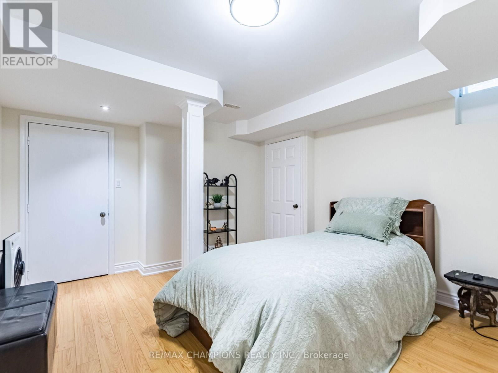 5508 BELLAGGIO CRESCENT Image 33