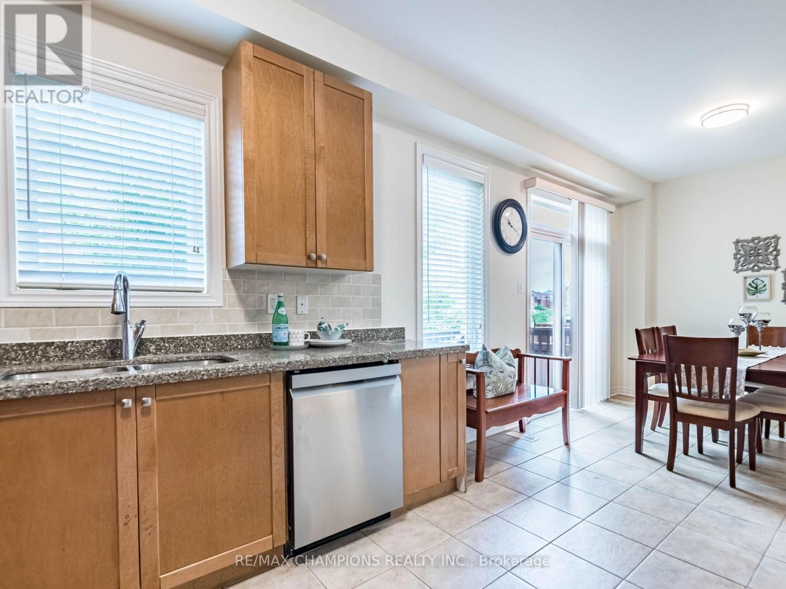 5508 BELLAGGIO CRESCENT Image 9