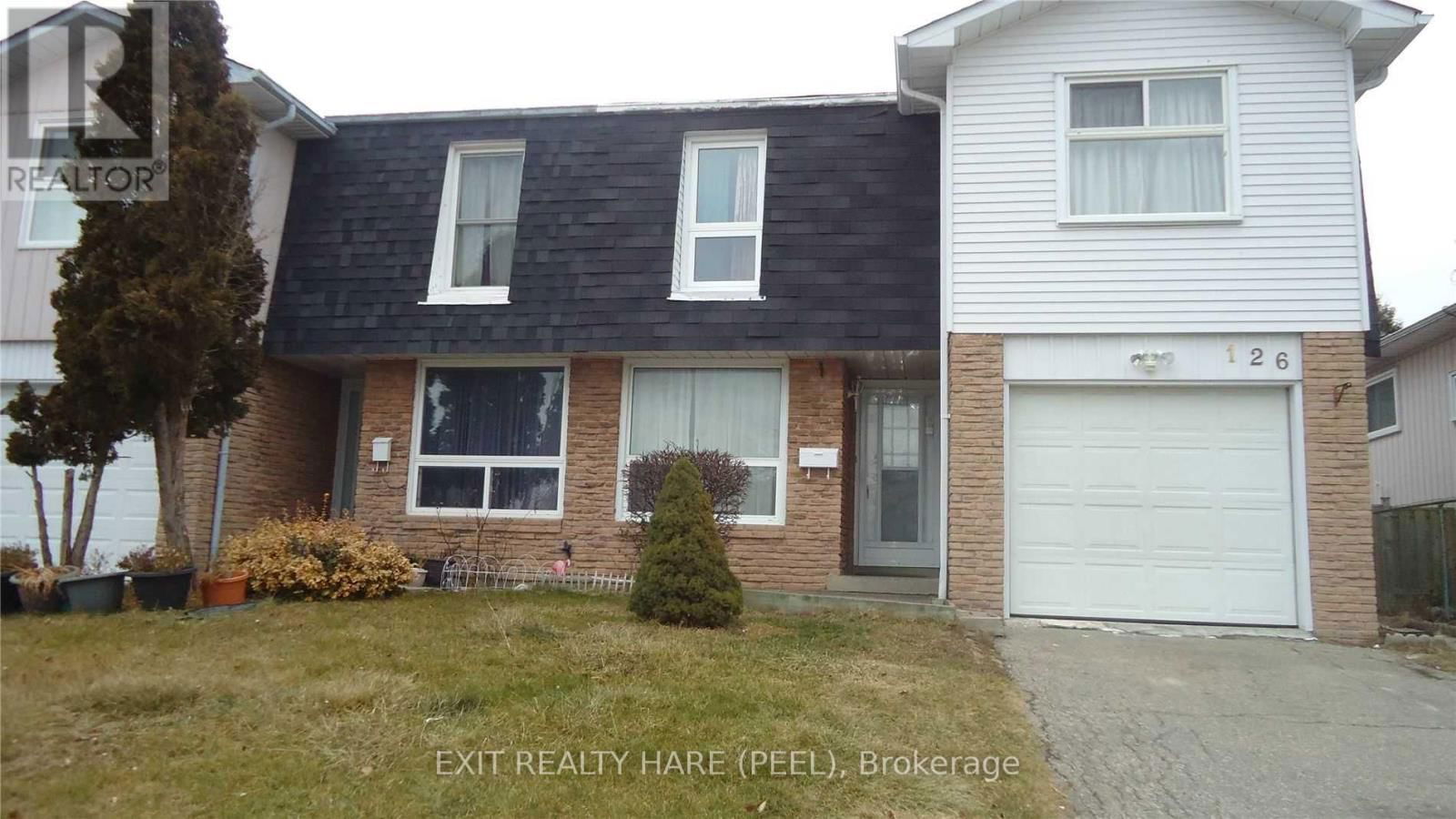 126 CENTRE STREET NORTH Image 1