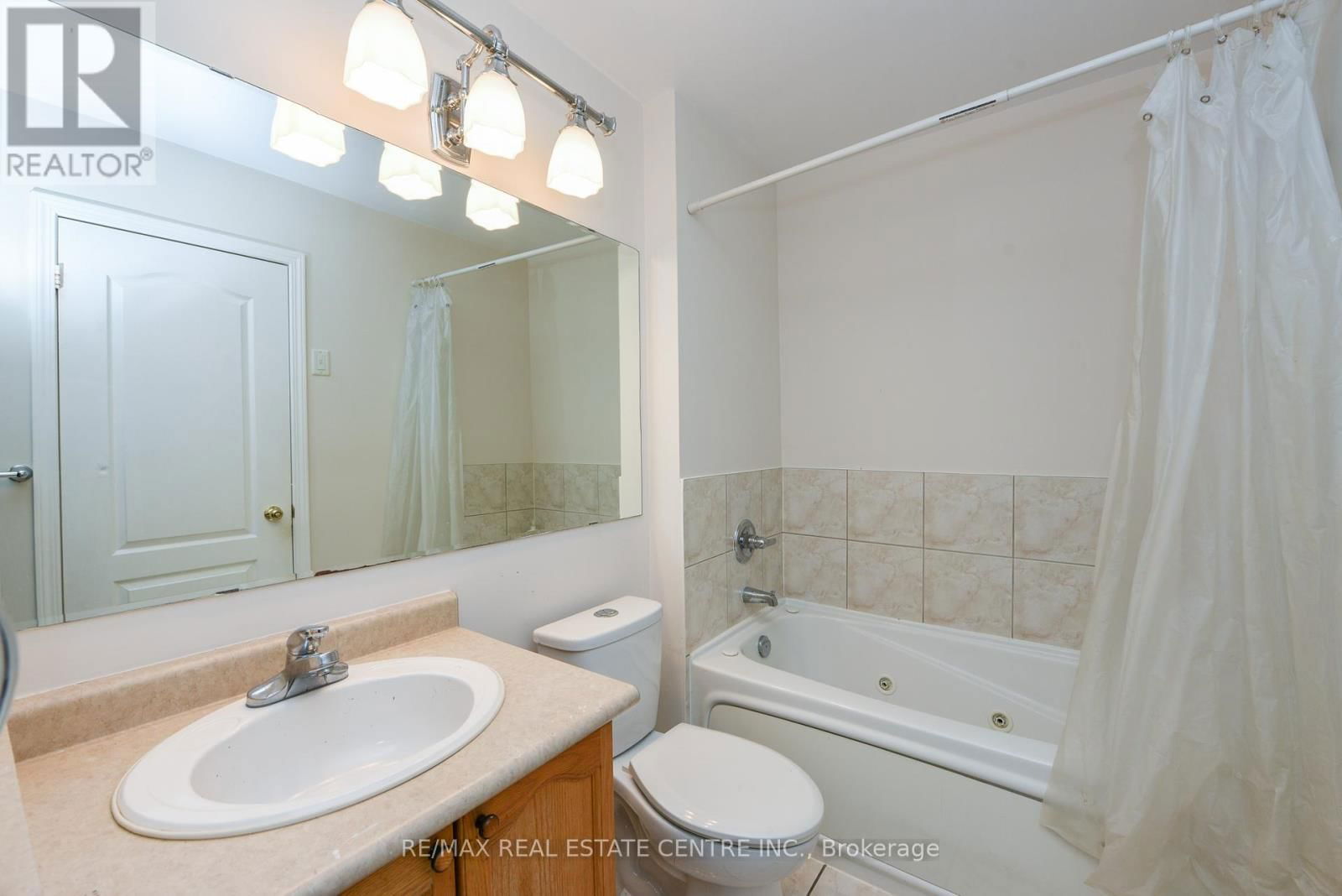 5989 SIDMOUTH STREET Image 30