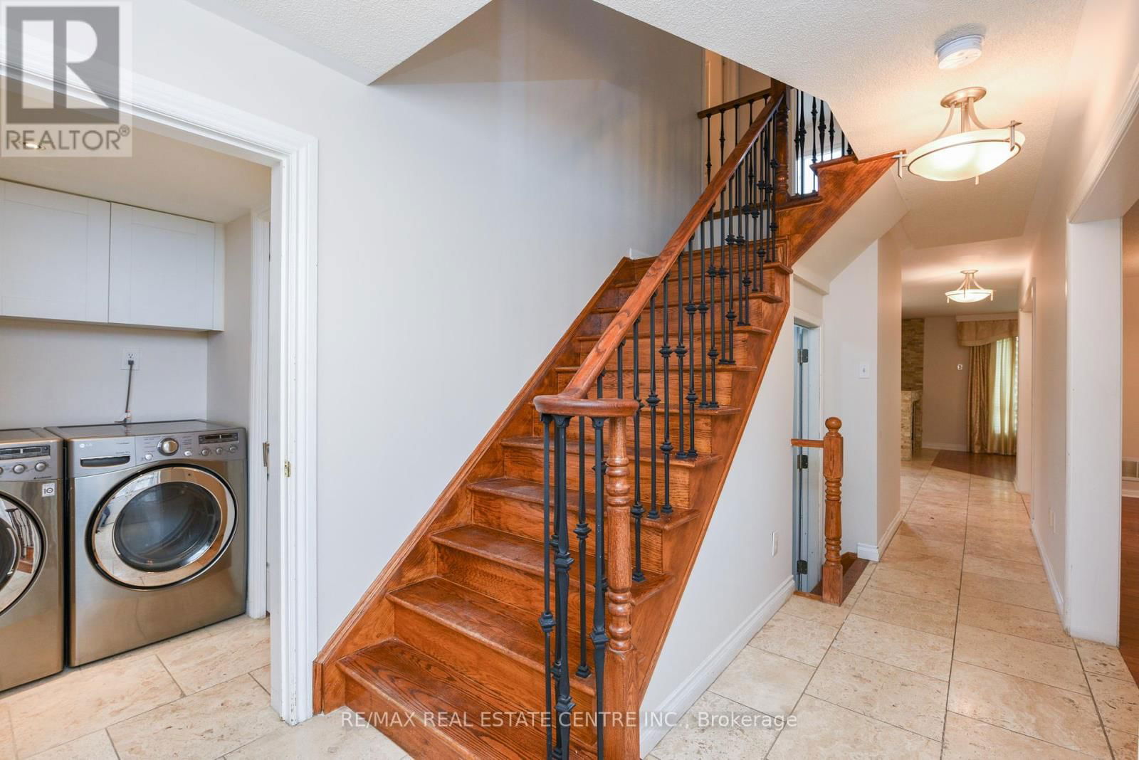 5989 SIDMOUTH STREET Image 4