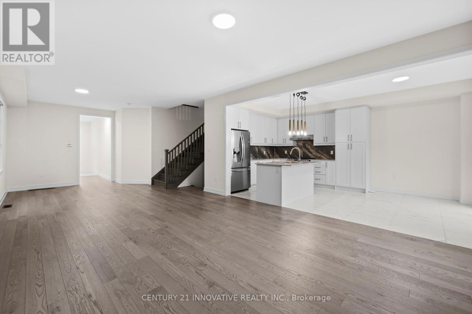 641 ETHERIDGE AVENUE EAST Image 13