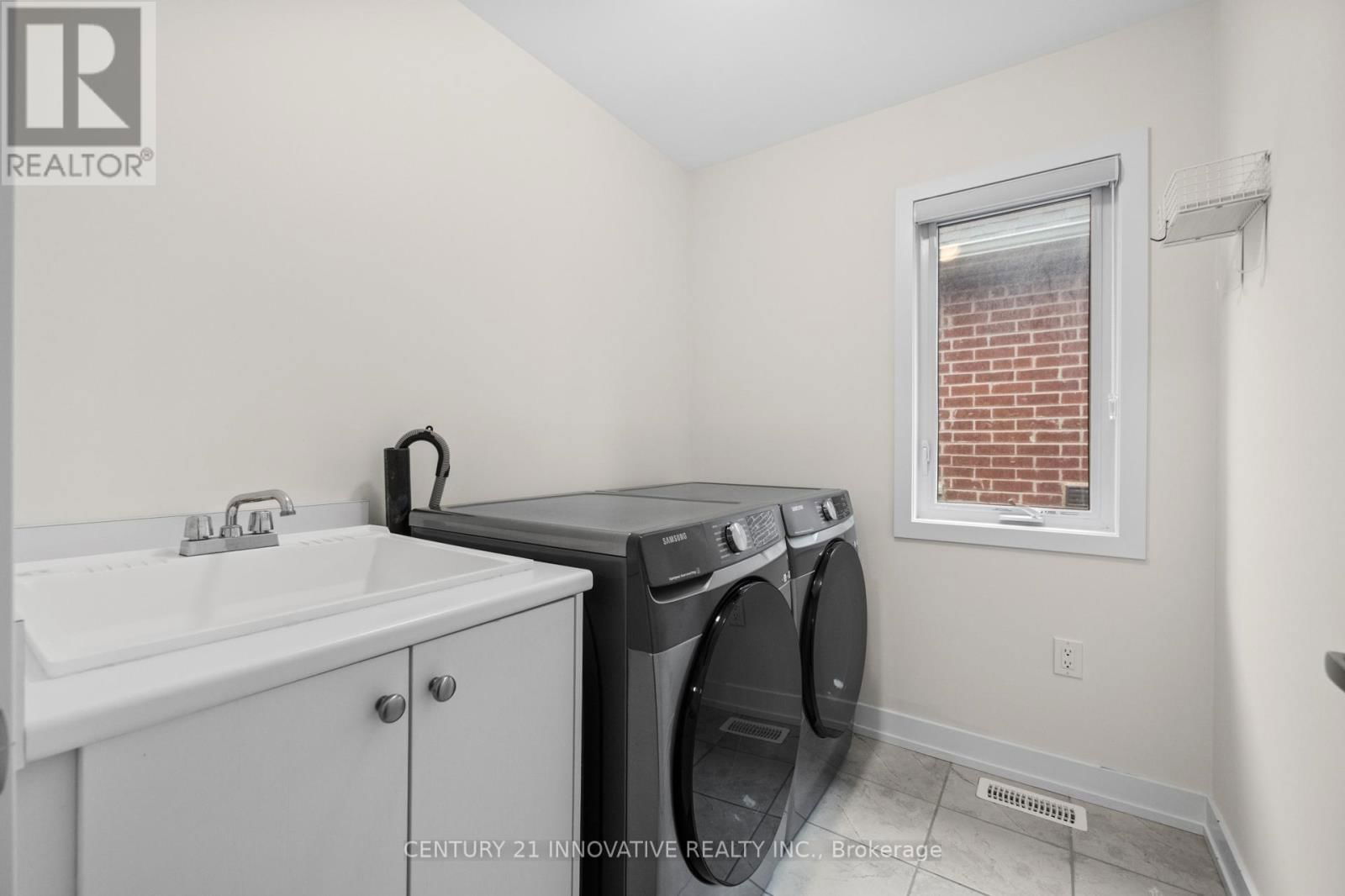 641 ETHERIDGE AVENUE EAST Image 30
