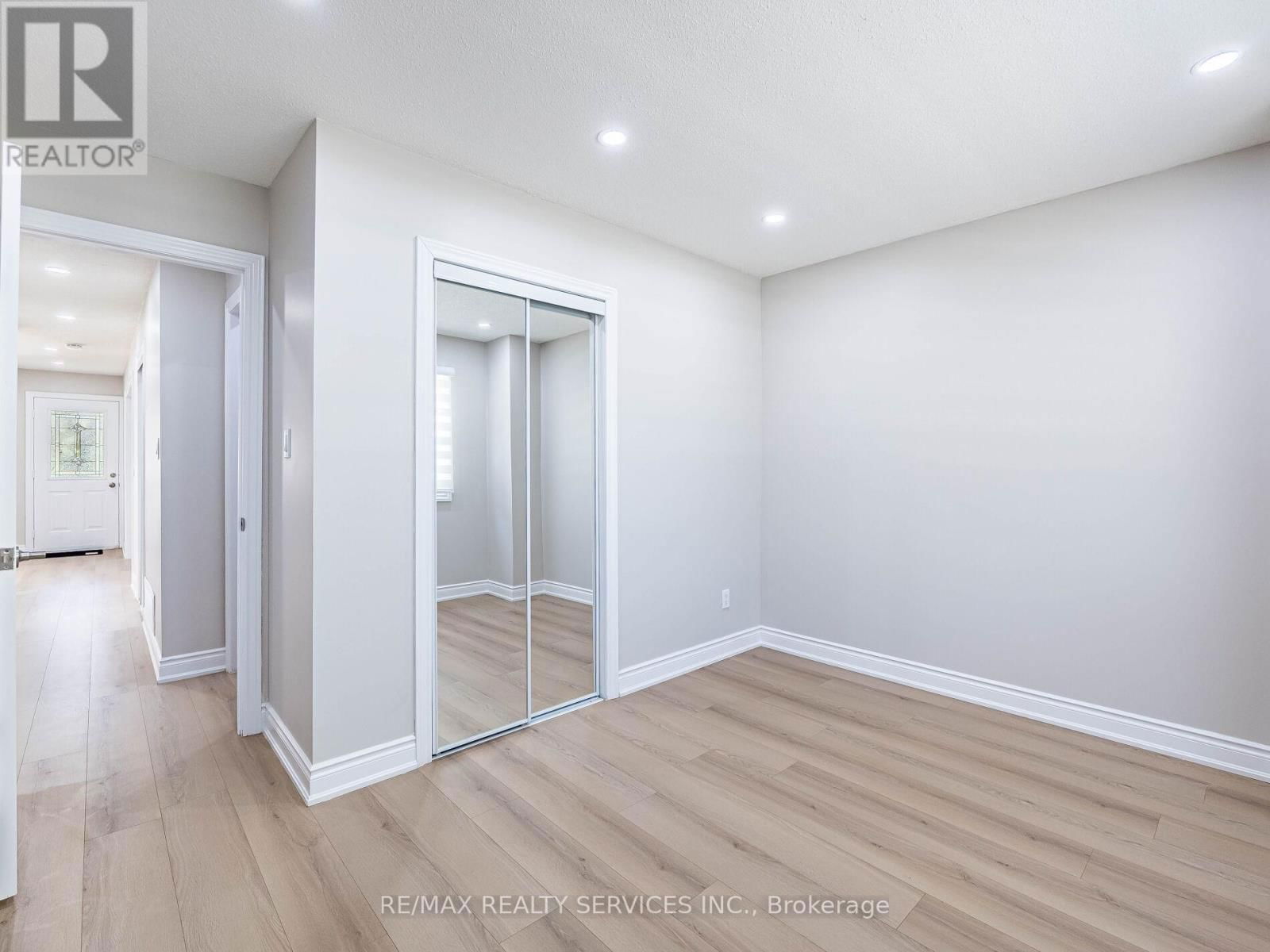32 MADOC DRIVE Image 24