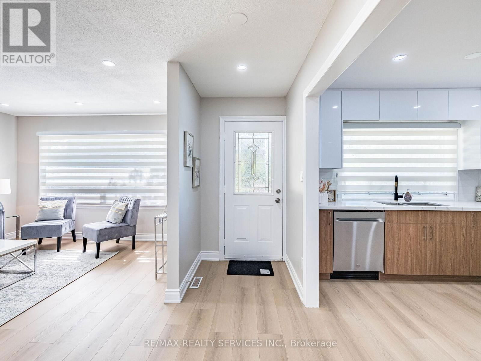 32 MADOC DRIVE Image 7