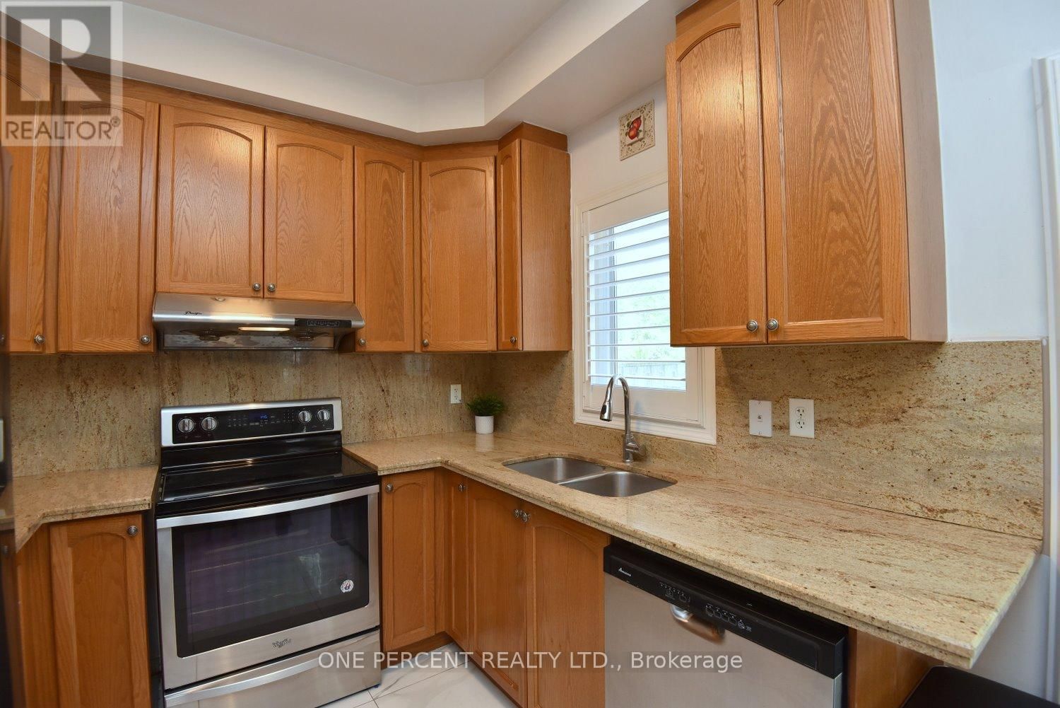 4679 MCLEOD ROAD Image 15