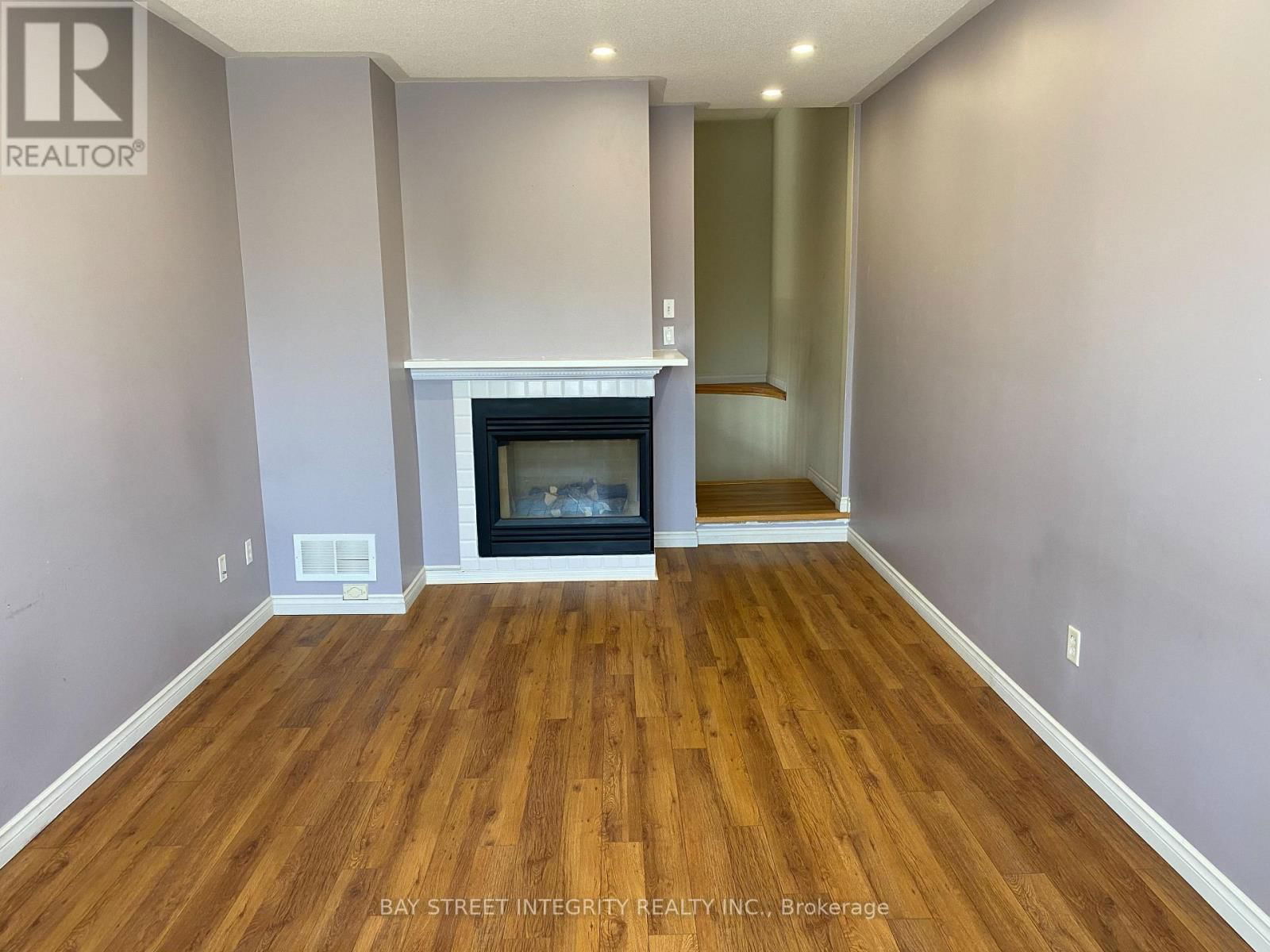 2087 GOLDEN ORCHARD TRAIL Image 20