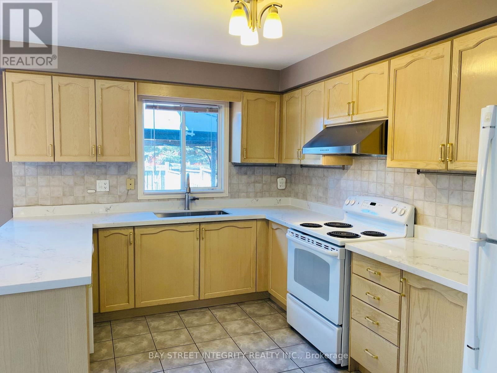 2087 GOLDEN ORCHARD TRAIL Image 6