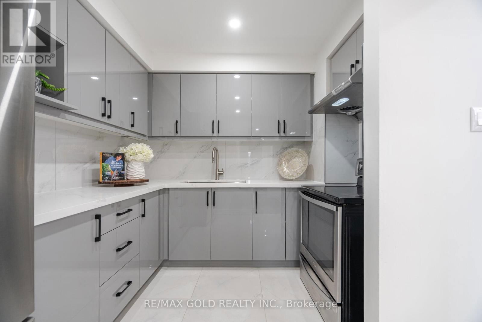 3068 MORNING STAR DRIVE Image 14