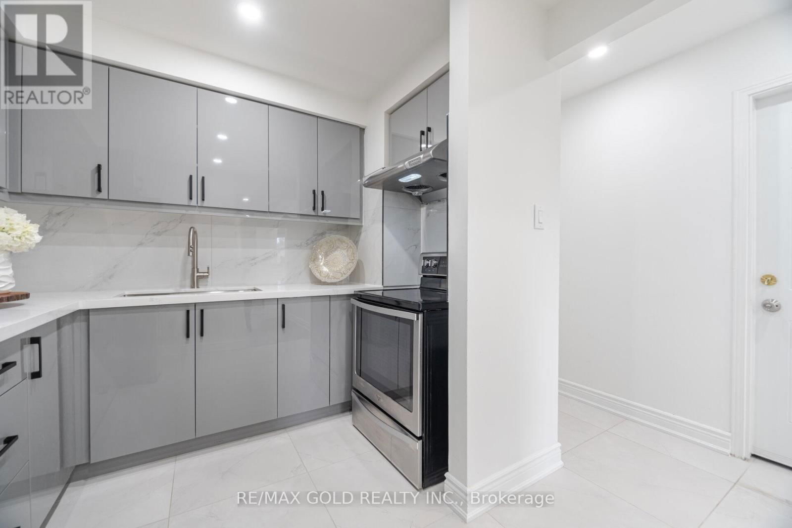 3068 MORNING STAR DRIVE Image 16