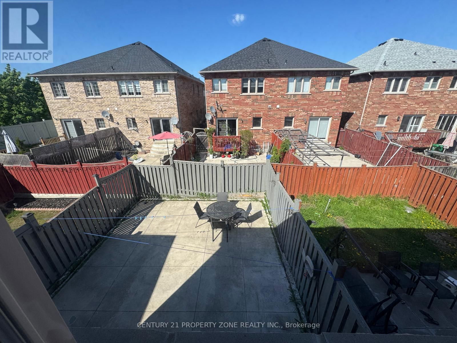 56 ATTVIEW CRESCENT Image 43