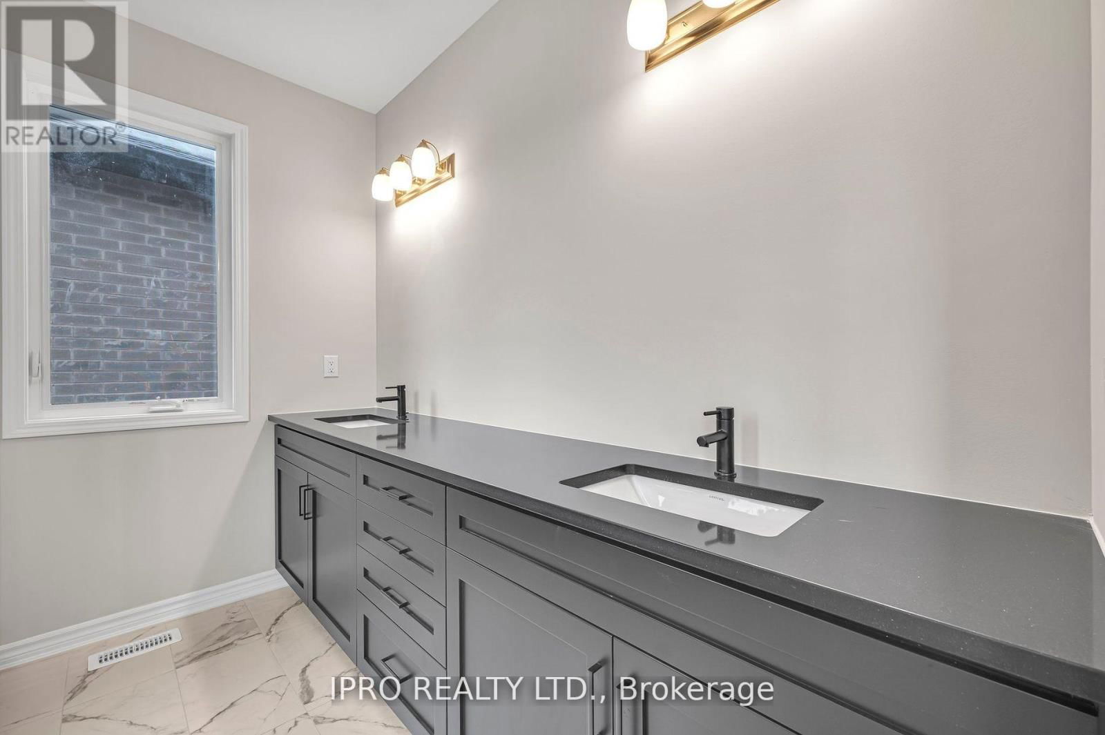 1267 TEMPERANCE CRESCENT Image 22