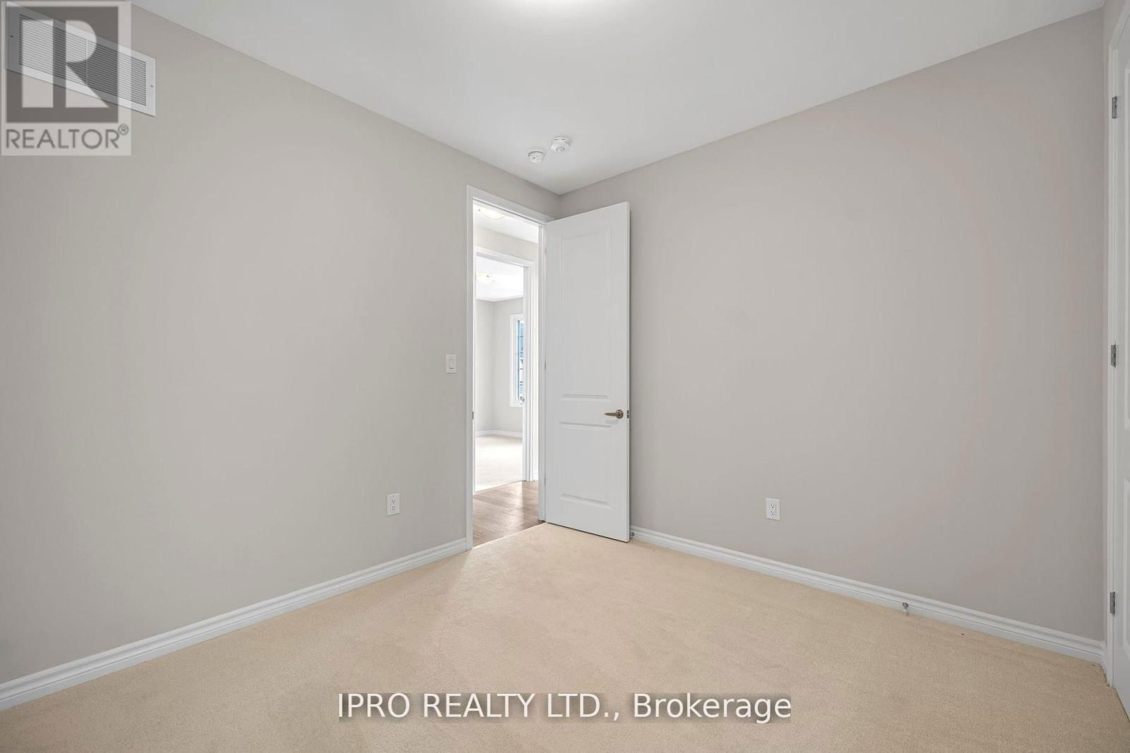 1267 TEMPERANCE CRESCENT Image 25