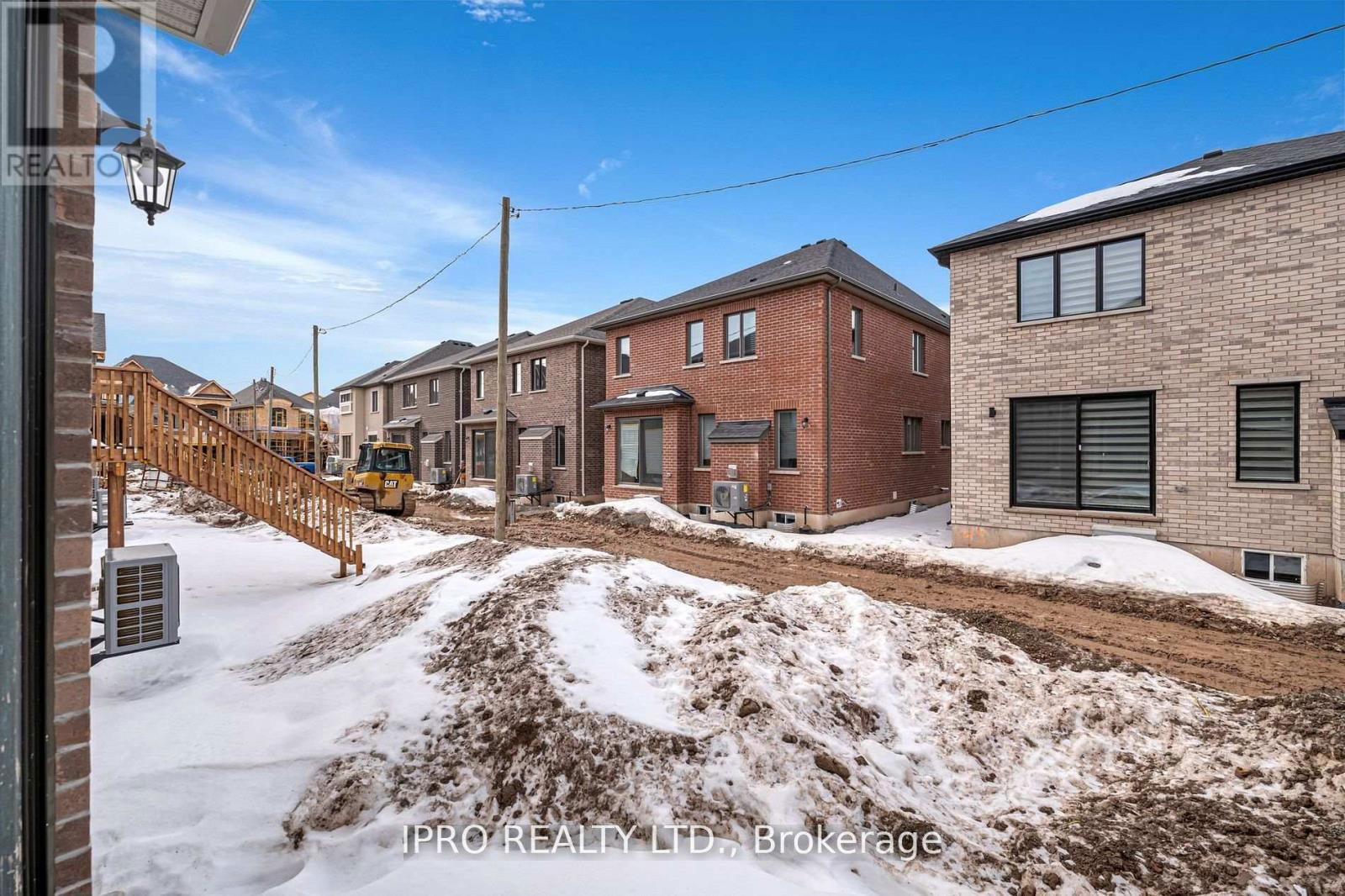 1267 TEMPERANCE CRESCENT Image 33