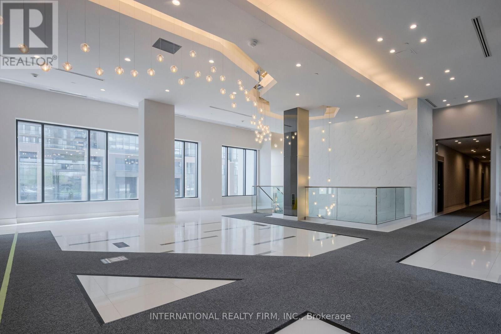 3217 - 35 WATERGARDEN DRIVE Image 3