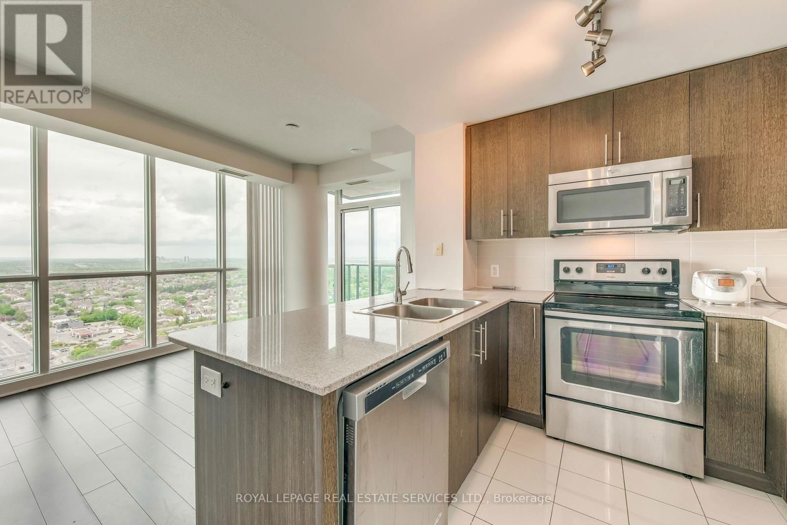 2608 - 3985 GRAND PARK DRIVE Image 15