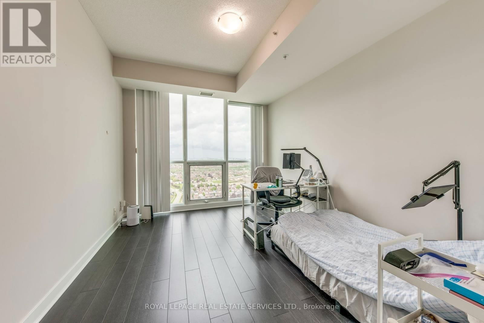 2608 - 3985 GRAND PARK DRIVE Image 19
