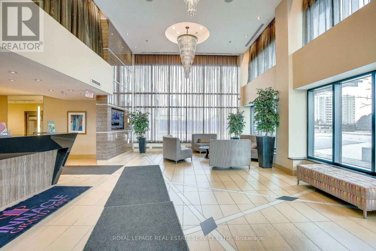 2608 - 3985 GRAND PARK DRIVE Image 3