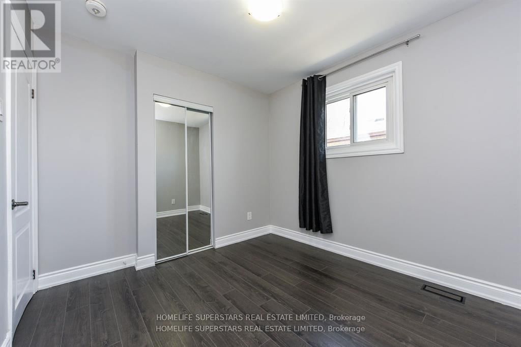 (UPPER) - 76 FLOWERTOWN AVENUE Image 10