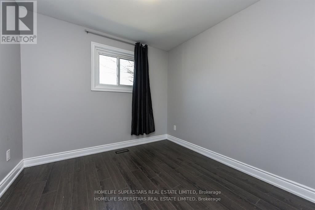 (UPPER) - 76 FLOWERTOWN AVENUE Image 9