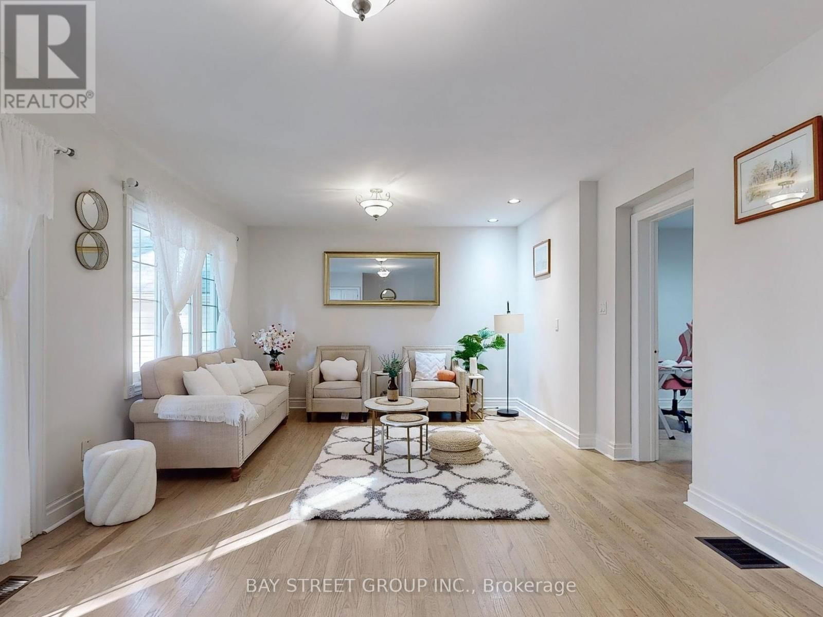 45 ENFIELD AVENUE Image 3