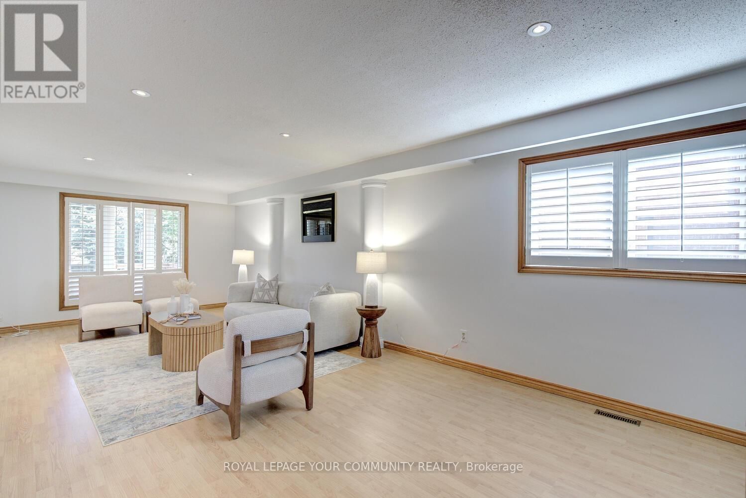 1745 BEECHKNOLL AVENUE Image 25