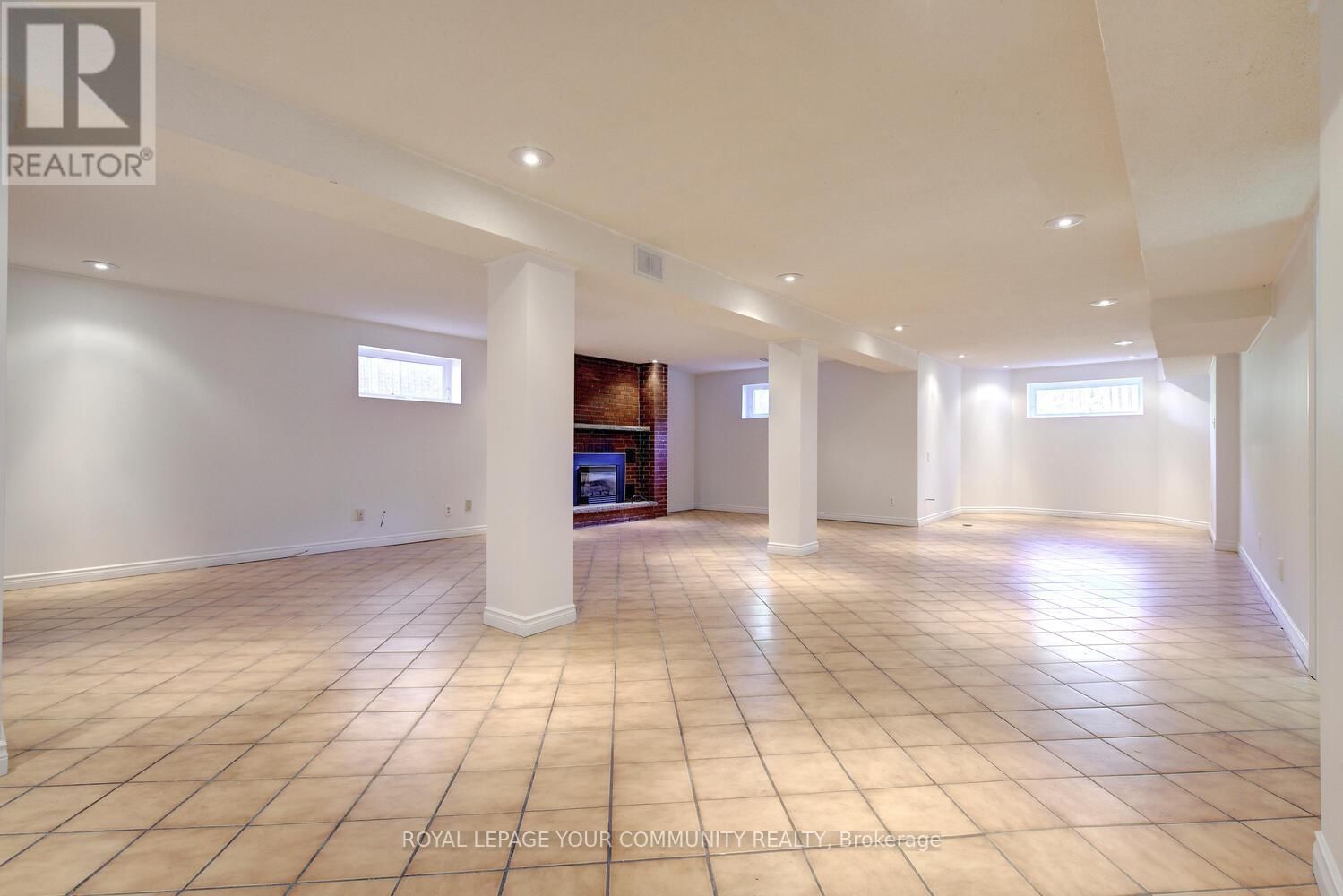 1745 BEECHKNOLL AVENUE Image 39