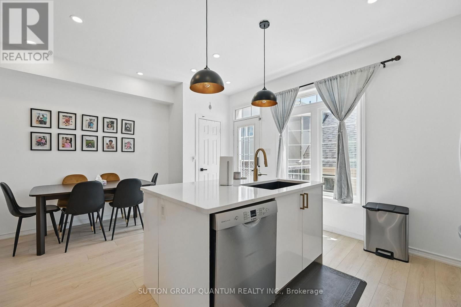 180 GLENASHTON DRIVE Image 11