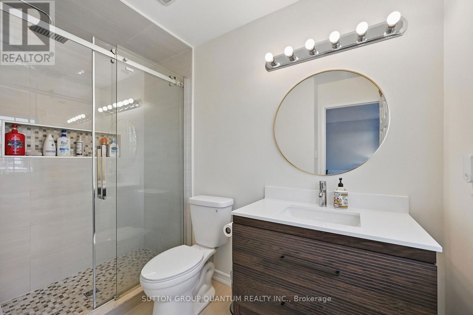 180 GLENASHTON DRIVE Image 16